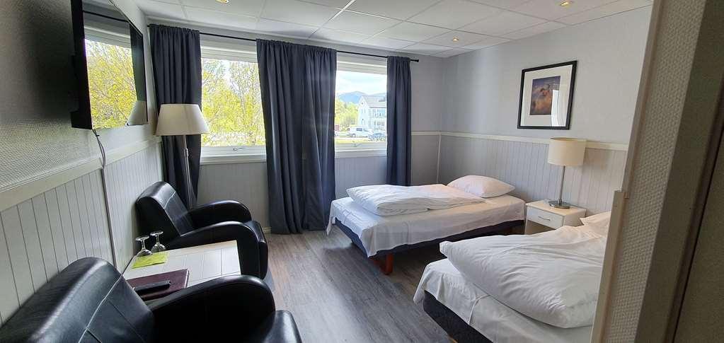 Corner Hotell Бронойсунд Стая снимка