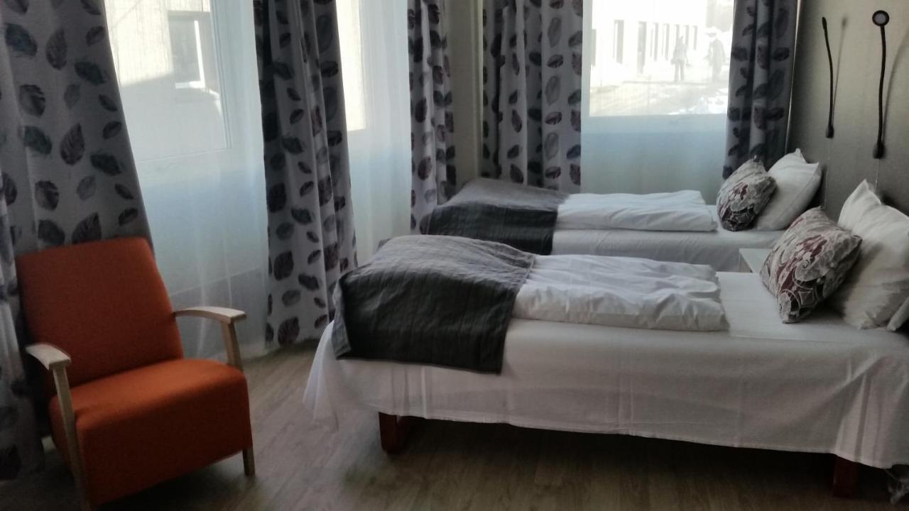 Corner Hotell Бронойсунд Екстериор снимка
